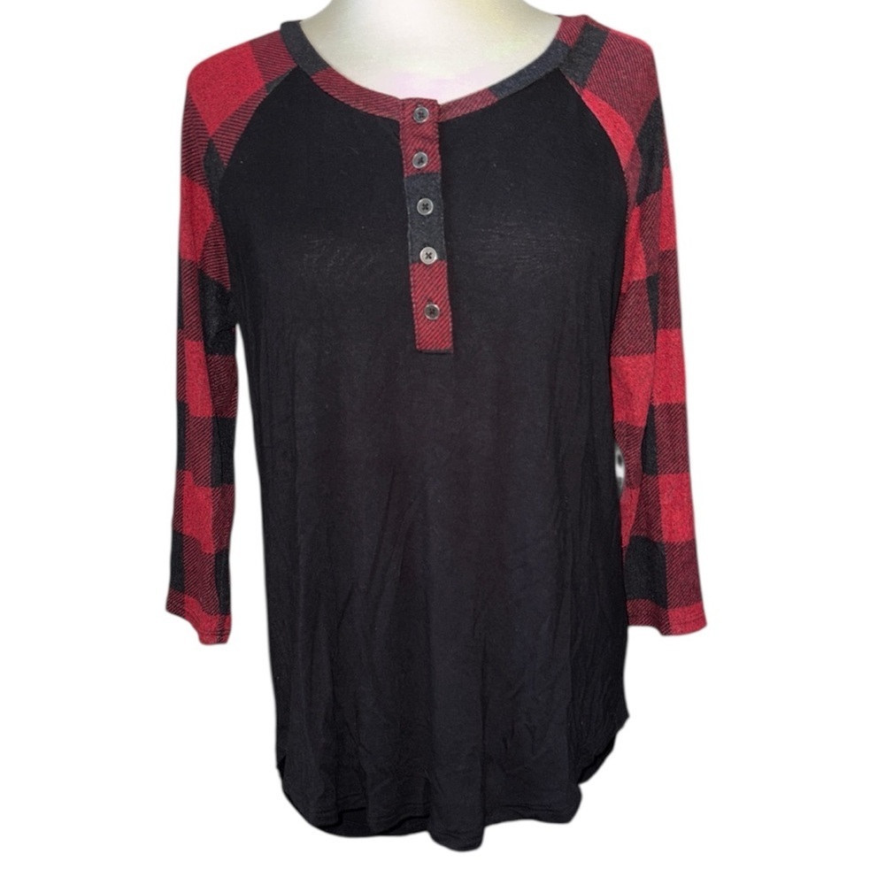 Maurices knit shirt 24/7 style line 5 button front 3/4 sleeves plaid Sz medium